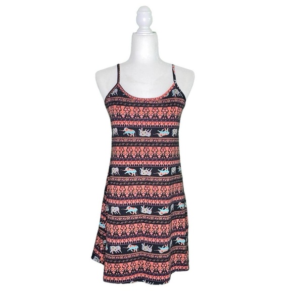 Xhilaration Dresses & Skirts - BOHO ELEPHANT PATTERNED DRESS W/ BACK CRISSCROSS STRAPS · SIZE M · XHILARATION